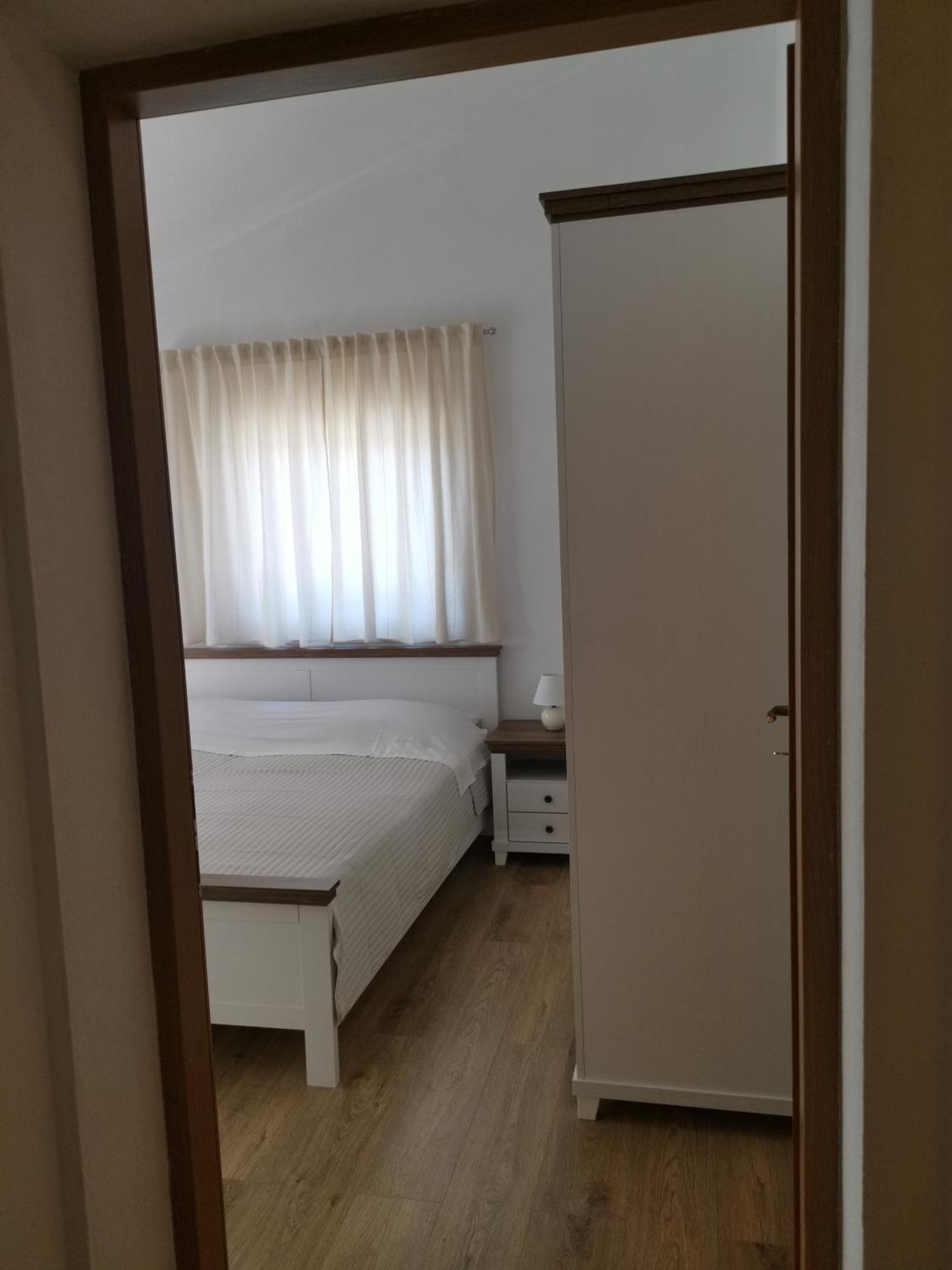 Apartments Monika Nin Kamer foto