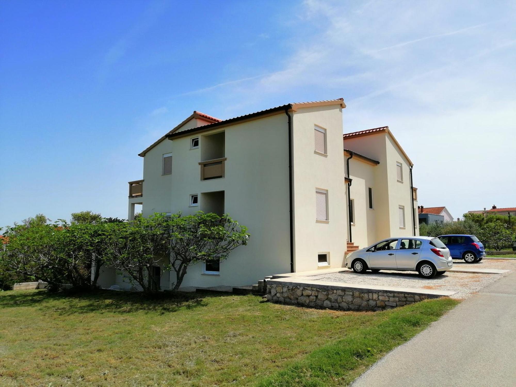 Apartments Monika Nin Buitenkant foto